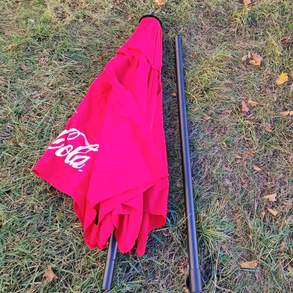 COCA COLA Beach Umbrella Patio Umbrella SODA POP COLA Restaurant Quality - Picture 4 of 7